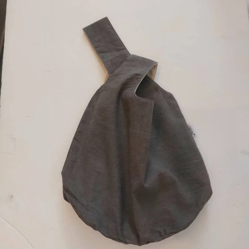 MUNI Calico Knot pouch