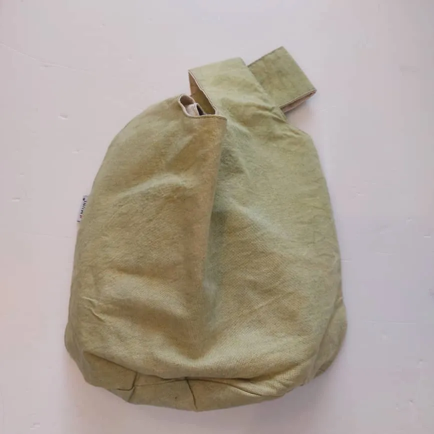 MUNI Calico Knot pouch